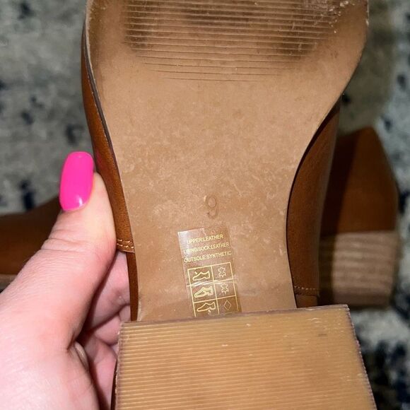 ✨The Lucie Shoe in Leather✨ - Picture 9 of 9